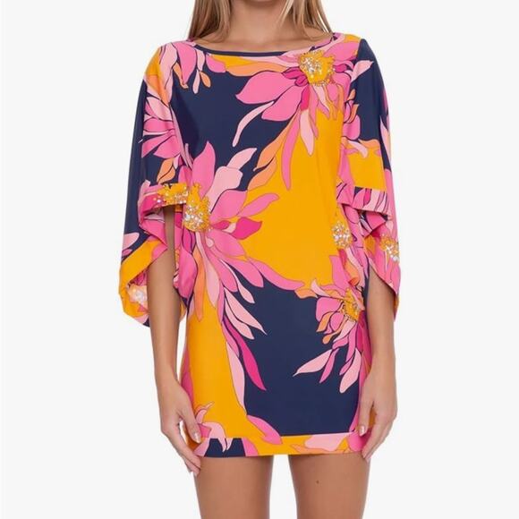 NEW Trina Turk Breeze Classic  Floral Tunic Size Medium - Picture 1 of 9